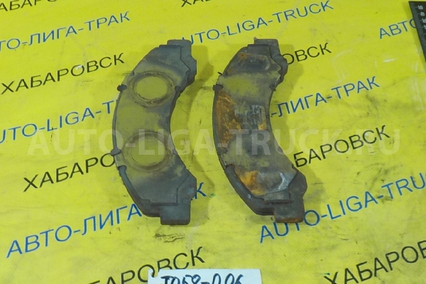 Колодки тормозные Mazda Titan 4HF1 Колодки тормозные 4HF1 2002  W5Y0-33-28Z