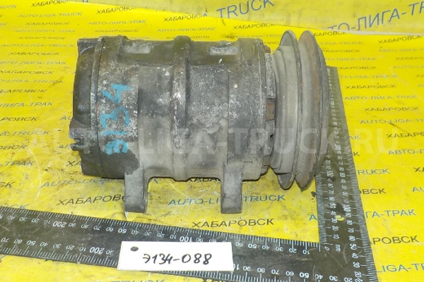 Компрессор кондиционера Isuzu Elf 4HF1 Компрессор кондиционера 4HF1 1995  8-97048-337-3