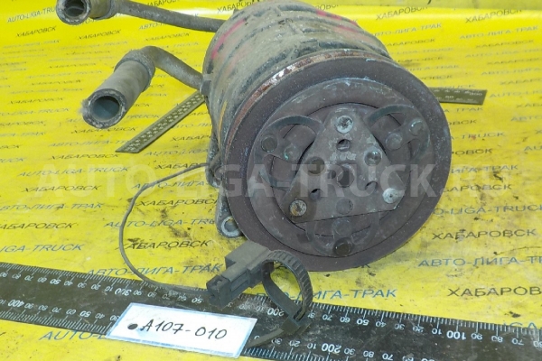 Компрессор кондиционера Nissan Atlas TD25 Компрессор кондиционера TD25 1996  92600-2T405