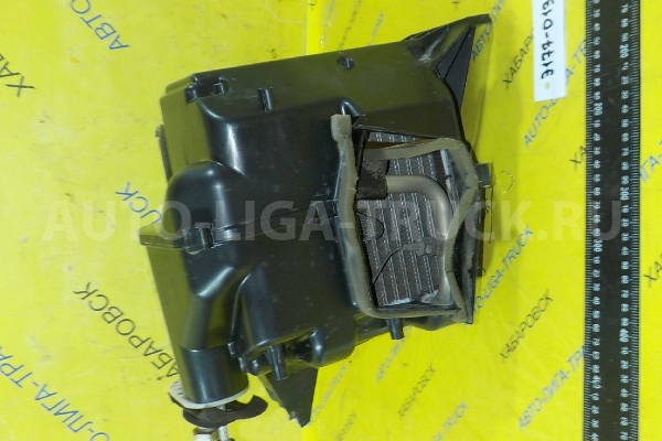 Кондиционер салона Isuzu Elf 4HF1 Кондиционер салона 4HF1 1996  8-97048-333-3