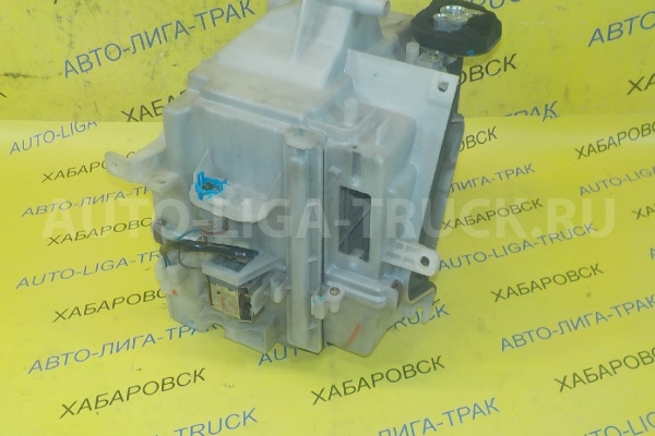 Кондиционер салона Mitsubishi Canter 4D33 Кондиционер салона 4D33 1999  MC147881