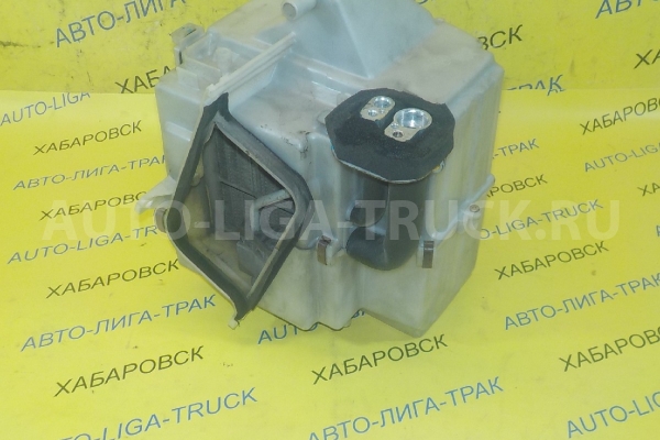 Кондиционер салона Mitsubishi Canter 4D33 Кондиционер салона 4D33 1999  MC147881