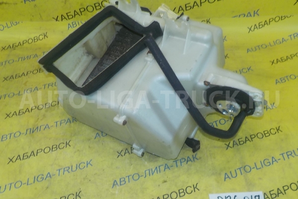 Кондиционер салона Toyota Dyna, Toyoace S05D Кондиционер салона S05D 2004  88510-37120