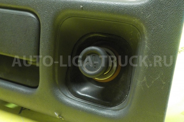 Консоль Isuzu Elf 4JG2 Консоль 4JG2   8-97892-187-5