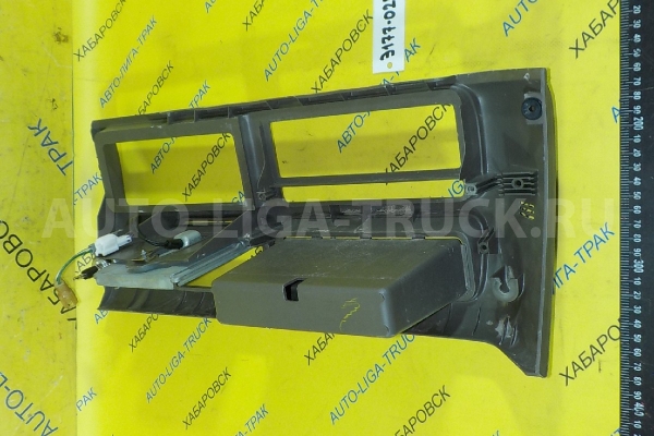 Консоль Isuzu Elf 4HF1 Консоль 4HF1 1996 8-97853-862-9 Консоль Isuzu Elf 4HF1 Консоль 4HF1 1996 8-97853-862-9