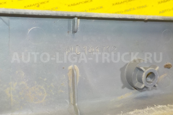 Консоль Mitsubishi Canter 4M40 Консоль 4M40 2003  MK405144