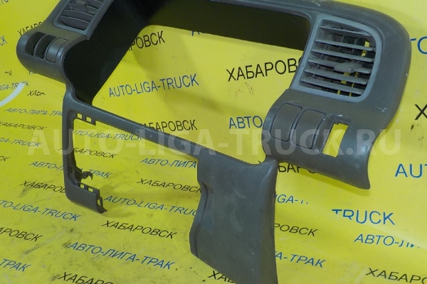 Консоль панели приборов Isuzu Elf 4HF1 Консоль панели приборов 4HF1 1997  8-97856-157-9