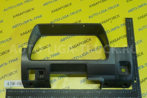 Консоль панели приборов Mitsubishi Canter 4D32 Консоль панели приборов 4D32 1990  MB302810