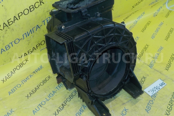 Корпус мотора печки Isuzu Elf 4HF1 Корпус мотора печки 4HF1 1997  8-97106-316-2