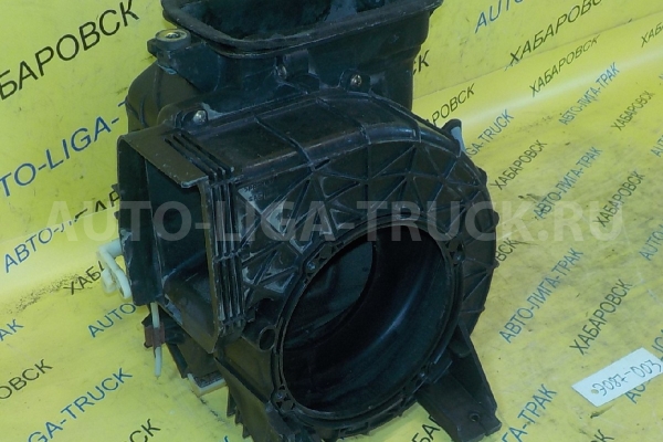 Корпус мотора печки Isuzu Elf 4HF1 Корпус мотора печки 4HF1 1994  8-97106-316-2