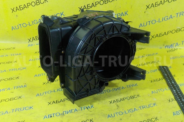 Корпус мотора печки Isuzu Elf 4HJ1 Корпус мотора печки 4HJ1 2004  8-97106-316-2