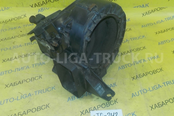 Корпус мотора печки Mazda Titan Корпус мотора печки    W202-61-140