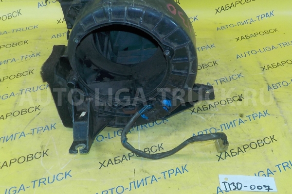 Корпус мотора печки Mazda Titan 4HG1 Корпус мотора печки 4HG1   W415-61-140A