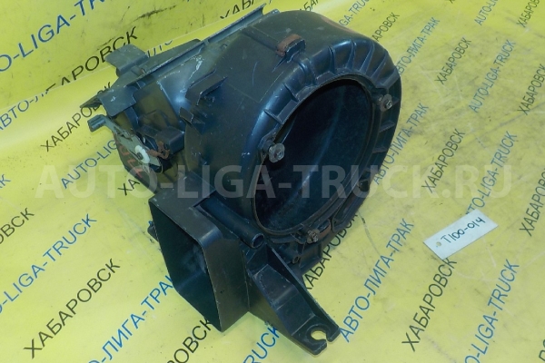 Корпус мотора печки Mazda Titan SL Корпус мотора печки SL 1994  W202-61-140