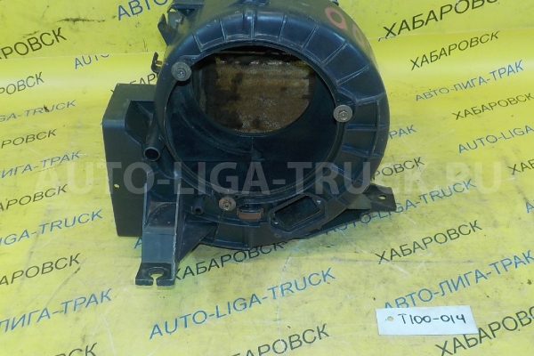 Корпус мотора печки Mazda Titan SL Корпус мотора печки SL 1994  W202-61-140