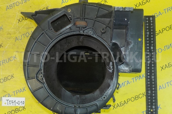 Корпус мотора печки Mazda Titan TF Корпус мотора печки TF 1999  W202-61-140