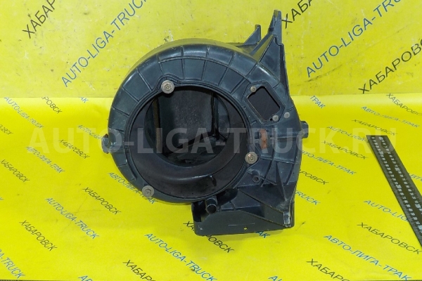 Корпус мотора печки Mazda Titan VS Корпус мотора печки VS 1997  W202-61-140