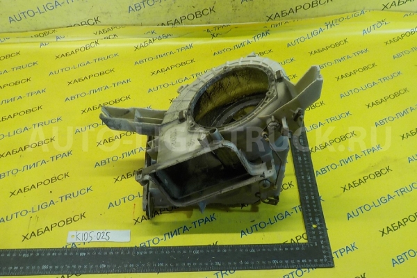 Корпус мотора печки Mitsubishi Canter 4D36 Корпус мотора печки 4D36 1996  MC140022