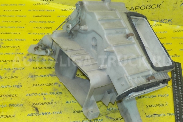 Корпус мотора печки Mitsubishi Canter 4M40 Корпус мотора печки 4M40 1994  MC140020