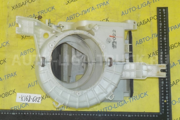 Корпус мотора печки Mitsubishi Canter 4M51 Корпус мотора печки 4M51 2000  MC140022