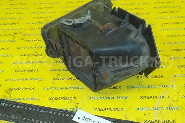 Корпус мотора печки Nissan Atlas ED33 Корпус мотора печки ED33 1988  27235-R8001