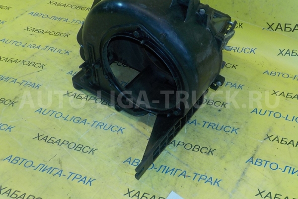 Корпус мотора печки Nissan Atlas QD32 Корпус мотора печки QD32 2001 27200-0T400 Корпус мотора печки Nissan Atlas QD32 Корпус мотора печки QD32 2001 27200-0T400