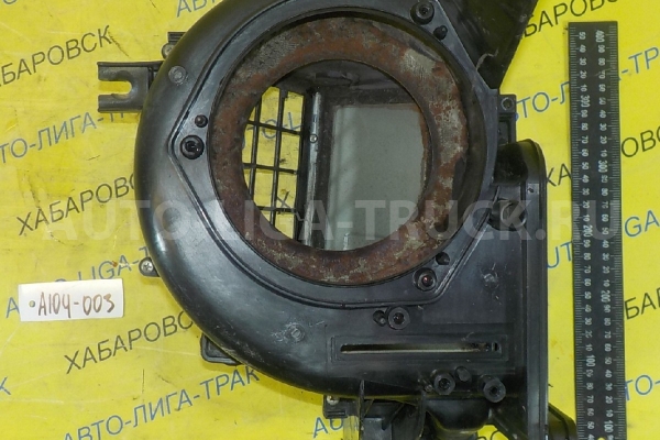 Корпус мотора печки Nissan Atlas QD32 Корпус мотора печки QD32 2000  27200-0T400