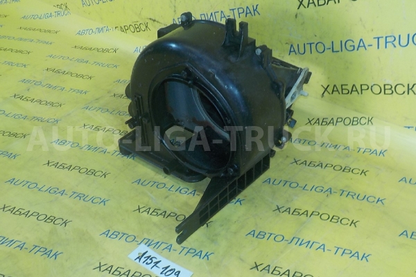 Корпус мотора печки Nissan Atlas TD27 Корпус мотора печки TD27 1997  27200-0T400
