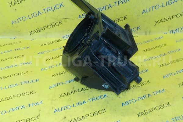 Корпус мотора печки Nissan Atlas TD27 Корпус мотора печки TD27 1993  27235-0T000