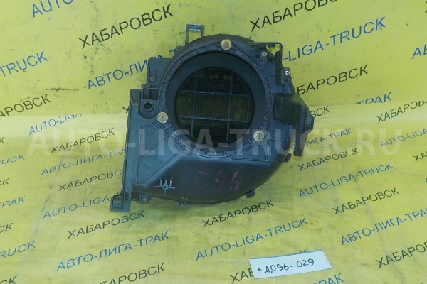 Корпус мотора печки Toyota Dyna, Toyoace S05C Корпус мотора печки S05C 2003  87130-37120