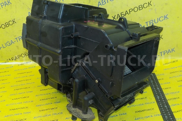 Корпус радиатора печки Isuzu Elf 4HG1 Корпус радиатора печки 4HG1 1996  8-97115-673-0