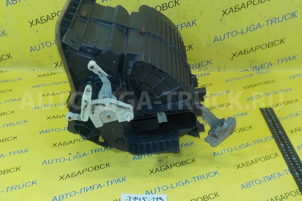 Корпус радиатора печки Mazda Titan TF Корпус радиатора печки TF 1996  W201-61-130