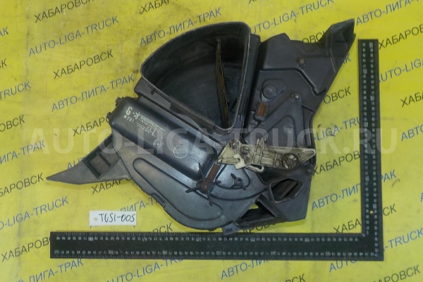 Корпус радиатора печки Mazda Titan XA Корпус радиатора печки XA 1990  W201-61-130