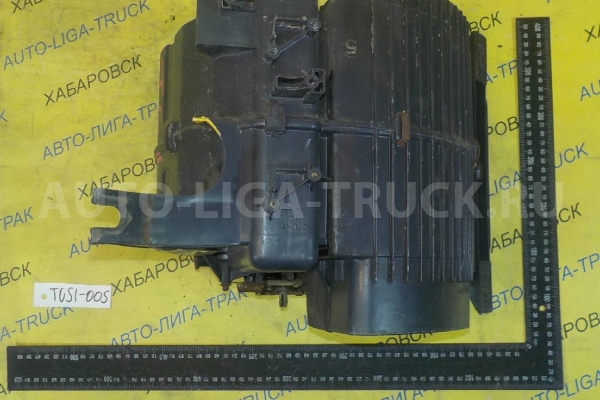 Корпус радиатора печки Mazda Titan XA Корпус радиатора печки XA 1990  W201-61-130