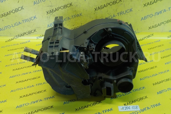 Корпус радиатора печки Mitsubishi Canter 4D32 Корпус радиатора печки 4D32 1990 MC133201 Корпус радиатора печки Mitsubishi Canter 4D32 Корпус радиатора печки 4D32 1990 MC133201