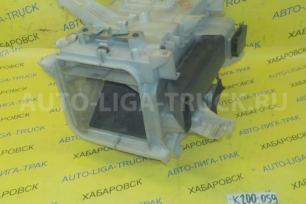 Корпус радиатора печки Mitsubishi Canter 4D33 Корпус радиатора печки 4D33 1999  MC140150