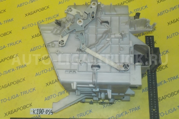 Корпус радиатора печки Mitsubishi Canter 4D33 Корпус радиатора печки 4D33 1999  MC140150