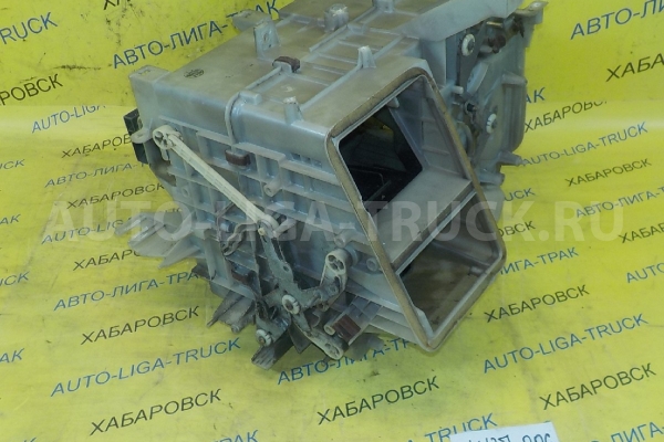 Корпус радиатора печки Mitsubishi Canter 4D35 Корпус радиатора печки 4D35 1995  MC140150