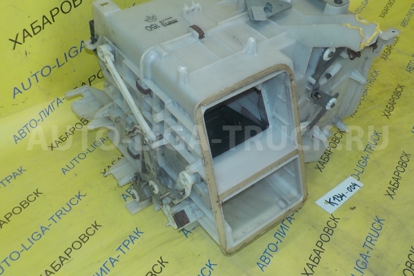 Корпус радиатора печки Mitsubishi Canter 4D36 Корпус радиатора печки 4D36 1995  MC140150