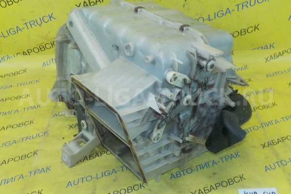 Корпус радиатора печки Mitsubishi Canter 4M40 Корпус радиатора печки 4M40 1994  MC140150