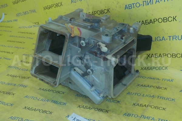 Корпус радиатора печки Mitsubishi Canter 4M51 Корпус радиатора печки 4M51 2001  MC140150