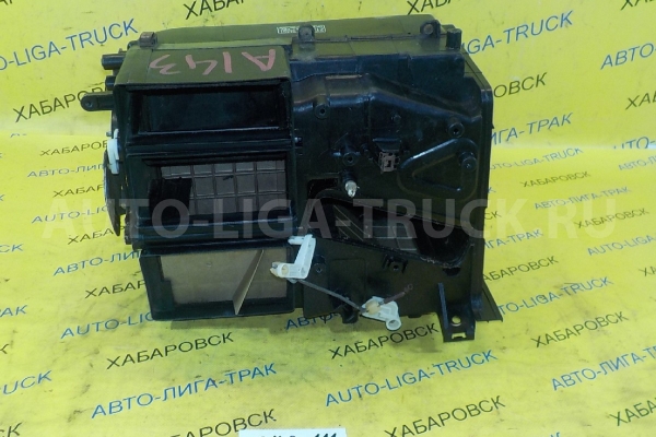 Корпус радиатора печки Nissan Atlas QD32 Корпус радиатора печки QD32 1999  27110-0T002