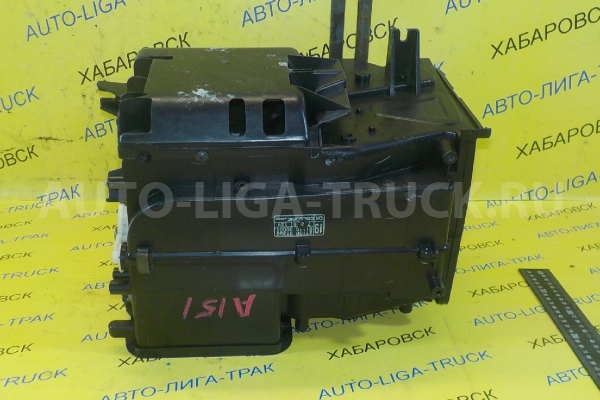 Корпус радиатора печки Nissan Atlas TD27 Корпус радиатора печки TD27 1997  27110-0T002