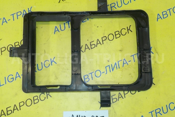 Корпус радиатора печки Nissan Atlas TD27 Корпус радиатора печки TD27 1993  27865-0T000