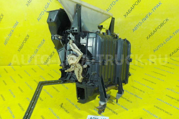 Корпус радиатора печки Toyota Dyna, Toyoace 3L Корпус радиатора печки 3L 1996  87150-37030