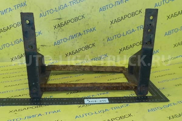 Крепление АКБ Nissan Atlas QD32 Крепление АКБ QD32 2005  24421-2T000