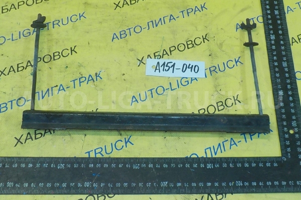 Крепление АКБ Nissan Atlas TD27 Крепление АКБ TD27 1997  24439-11T00