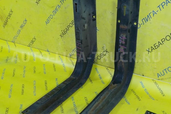 Крепление бака Isuzu Elf 4HL1 Крепление бака 4HL1 2003 8-97308-630-1 Крепление бака Isuzu Elf 4HL1 Крепление бака 4HL1 2003 8-97308-630-1