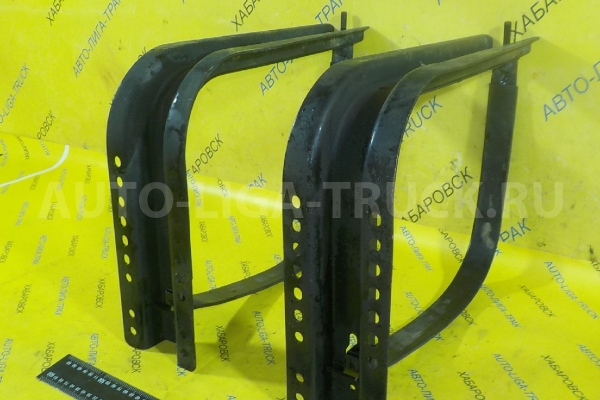 Крепление бака Mazda Titan VS Крепление бака VS 1997  W201-42-750C