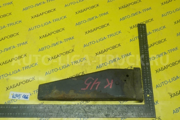 Крепление бака Mitsubishi Canter 4M40 Крепление бака 4M40   MC115530